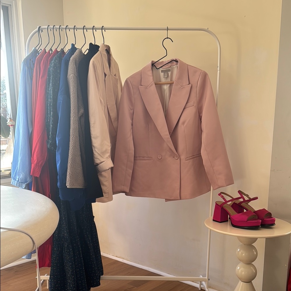 Ballet Pink, Silk-like Women's Blazer